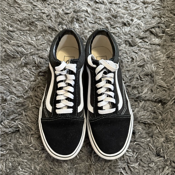 Women’s Vans Old Skool Platform Shoes - Picture 2 of 5